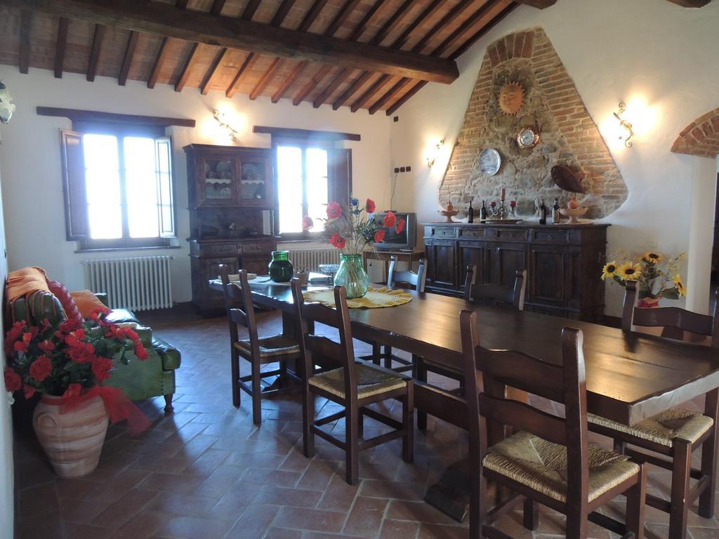 Agriturismo Pianoia بيينْسا المظهر الخارجي الصورة
